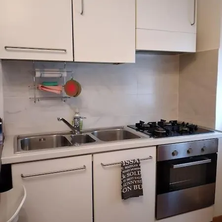 Edith Doccia Idromassaggio Apartamento *
