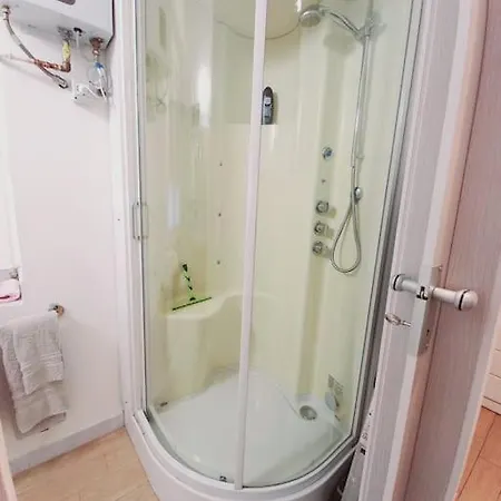 Edith Home City Life דירה *